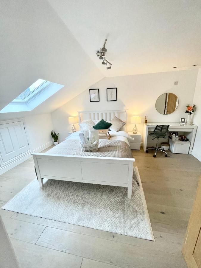 Luxury En-Suite Double Bedroom Stratford E15 London Exterior photo