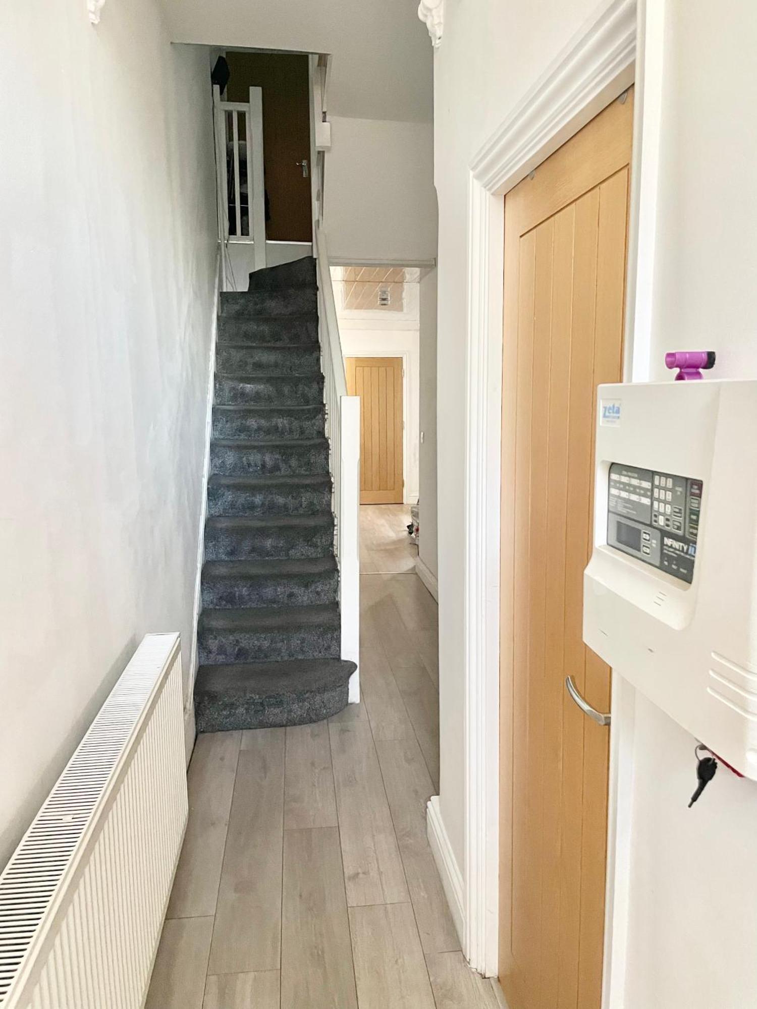 Luxury En-Suite Double Bedroom Stratford E15 London Exterior photo